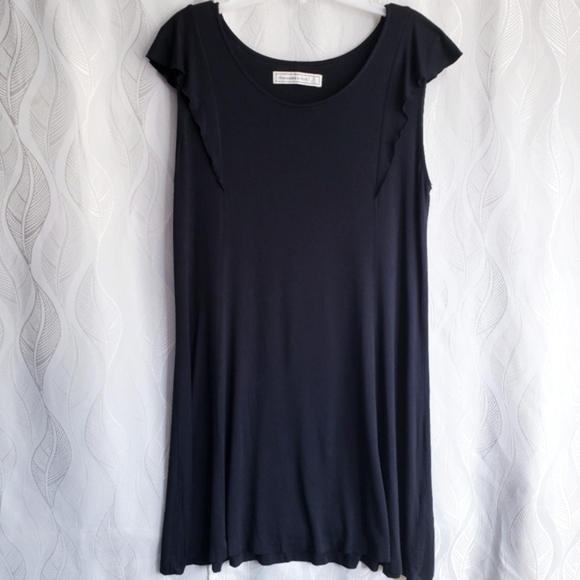 A&F Black Ruffle Capped Sleeve Swing Mini Dress - Picture 1 of 4